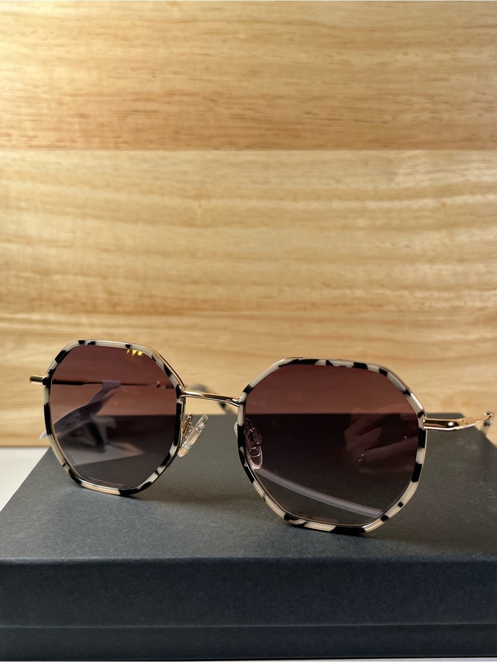 Brand New In Box Carolina Lemke Berlin Designer Sunglasses Grey Demi Gold Style - Picture 5 of 12
